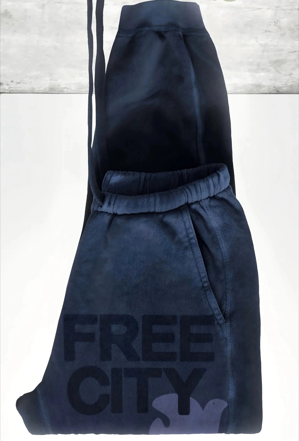 Men Wide Leg Sweatpants Vintage Washed Letter Dove Print Drawstring Elastic Waist Baggy Hip Hop Streetwear Grey Trousers